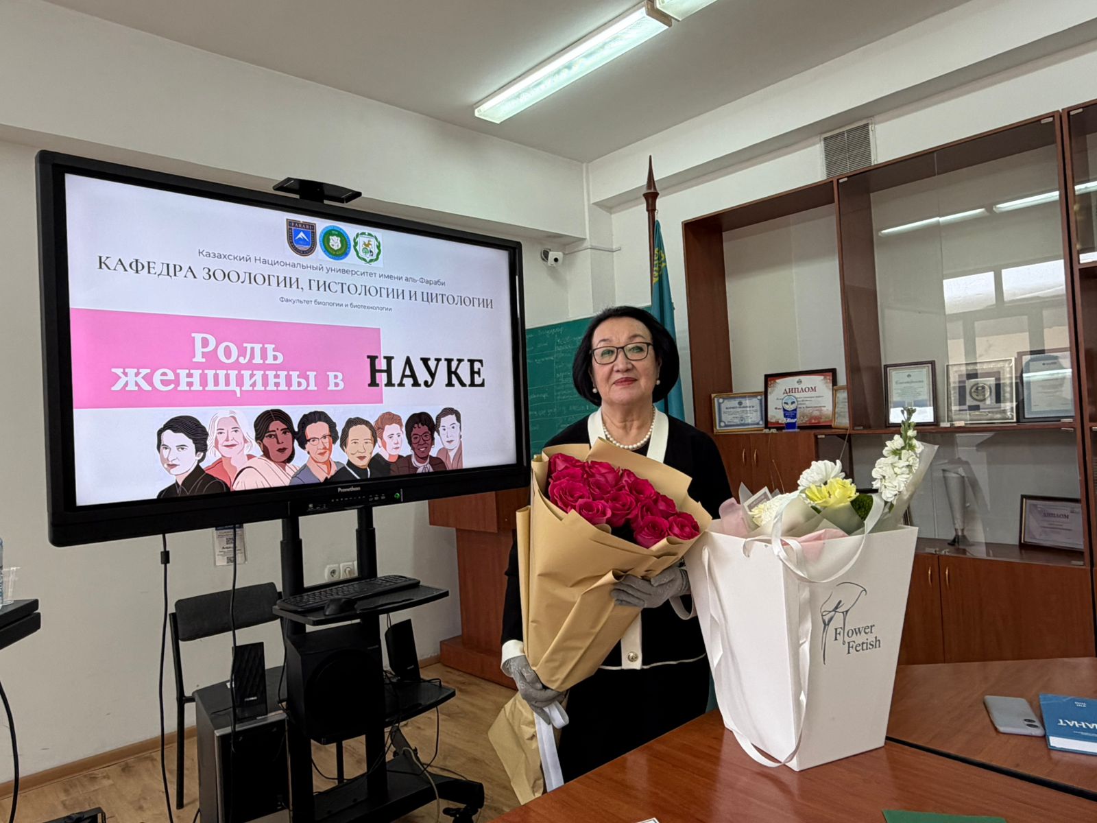 Ғылымдағы әйелдер: Профессор Тамара Шалахметовамен шабытты кездесу